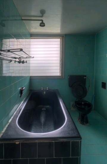 Bathroom in 3 BHK Apartment at Tardeo – for Sale