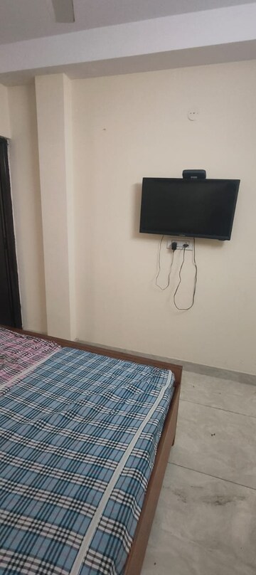 Room in 1 BHK Builder Floor at East Of Kailash – for Rent
