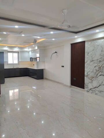 Kitchen in 3 BHK Builder Floor at Sector 9 – for Rent