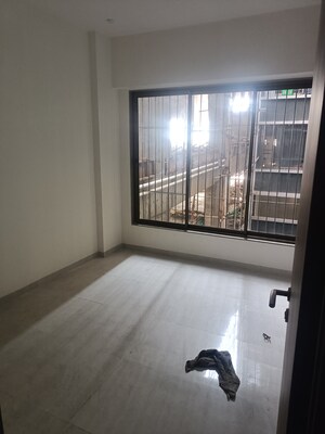 2 BHK Apartment For Sale in Parasmani Tower, Dadar East