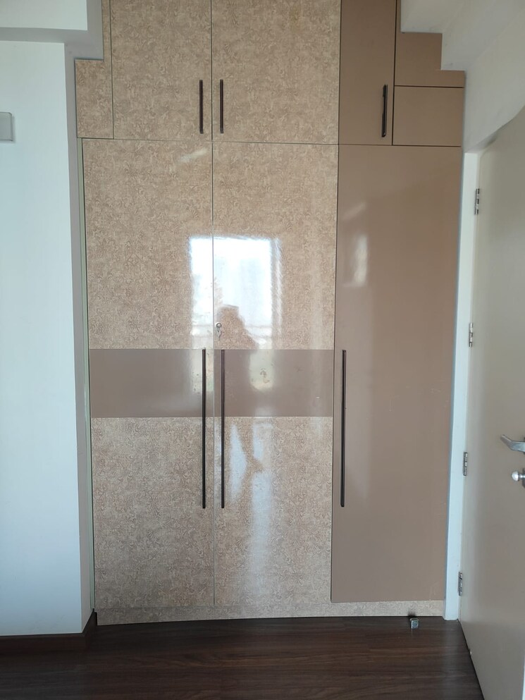 Room, microtek-greenburg 3 Bedroom 1895 Sq.Ft. Apartment In Sector 86 Gurgaon 8405900