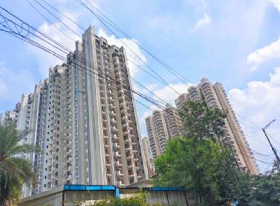 2 BHK 1090 Sq.Ft. Apartment in Shri Radha Aqua Garden