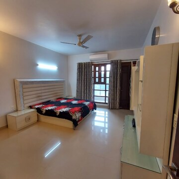 Living Room in 6+ BHK Independent House at Eros Rosewood City, Rosewood City – for Sale