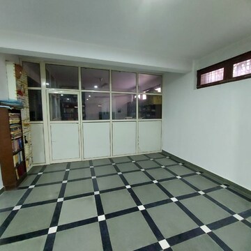 Staircase in 6+ BHK Independent House at Eros Rosewood City, Rosewood City – for Sale