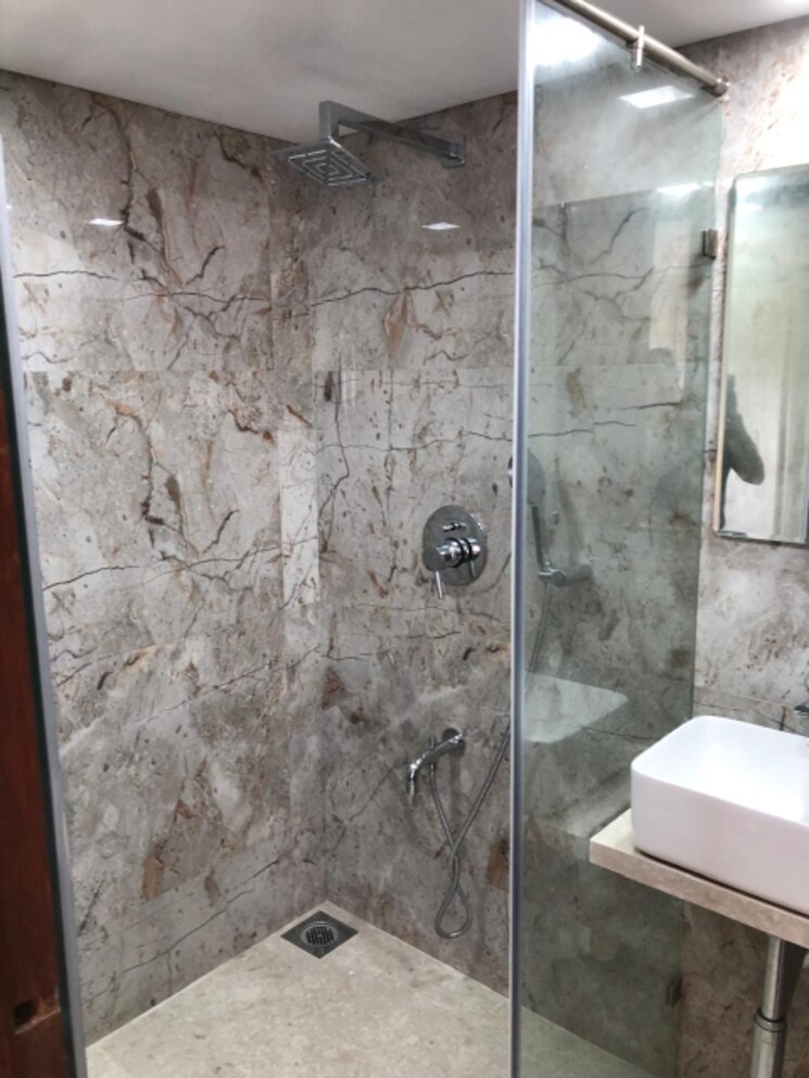 Bathroom, raj-niketan-malabar-hill 2 Bedroom 1050 Sq.Ft. Apartment In Malabar Hill Mumbai 8406225