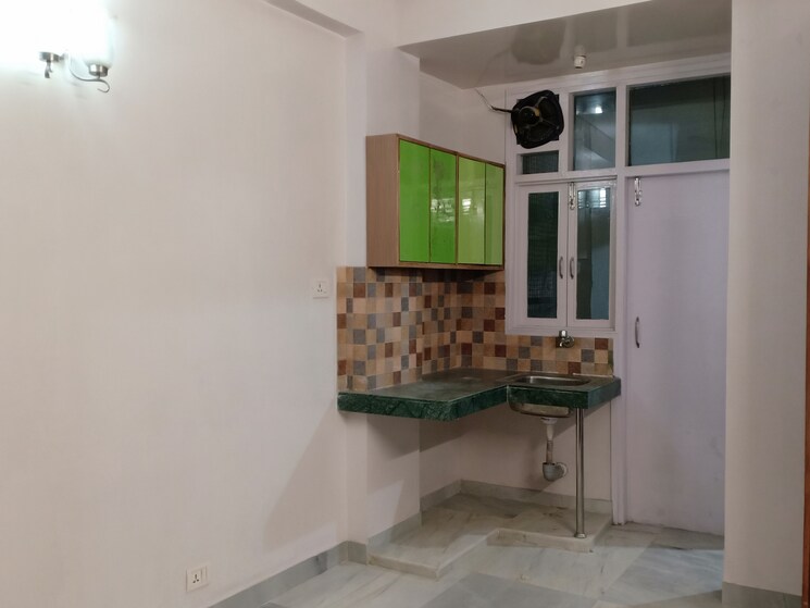 Kitchen, khirki extension 1 RK 300 Sq.Ft. Apartment In Khirki Extension Delhi 8406217