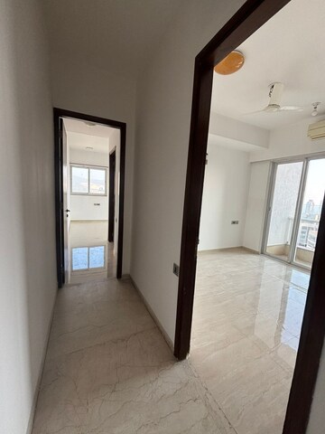 2 BHK Apartment For Rent in Omkar Alta Monte, Malad East