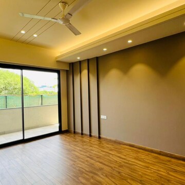 Room in 4 BHK Builder Floor at Sohna – for Sale