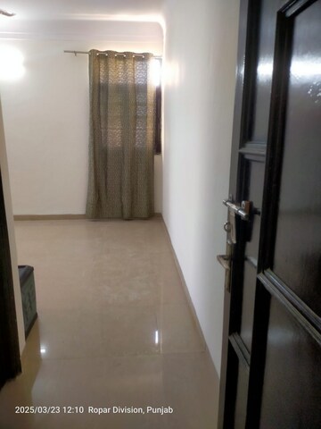 Room in 2 BHK Apartment at Prem Satyam Swastik Apartment, Patiala Road – for Rent