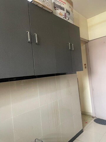 Furnished Amenities in 3 BHK Apartment at Chembur Heights, Chembur – for Rent