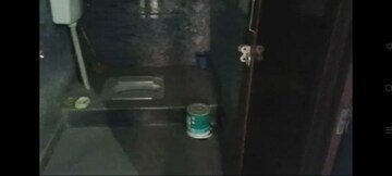 Attached Bathroom in 2 BHK Apartment at Mansa Ram Park – for Rent