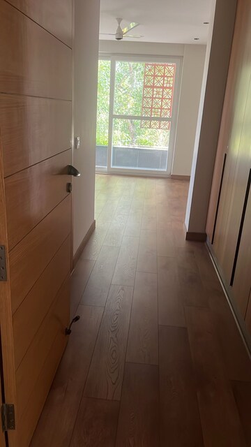 Balcony in 3 BHK Builder Floor at Green Park – for Rent