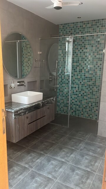 Bathroom in 3 BHK Builder Floor at Green Park – for Rent