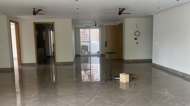 Living Room, green park 3 Bedroom 414 Sq.Yd. Builder Floor In Green Park Delhi 8406400