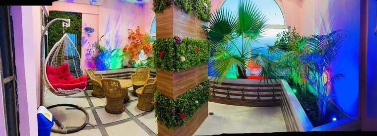 Living Room, sector 41 6+ Bedroom 180 Sq.Mt. Independent House In Sector 41 Noida 8406478