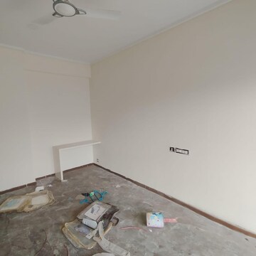 Room in 4 BHK Apartment at Dasnac The Jewel, Sector 75 – for Rent