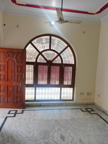 3 BHK Builder Floor – Exterior View View at Gomti Nagar - for Rent
