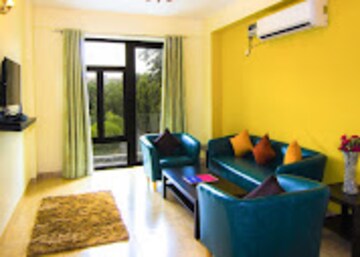 Bedroom in 2 BHK Builder Floor at Vasant Kunj – for Rent