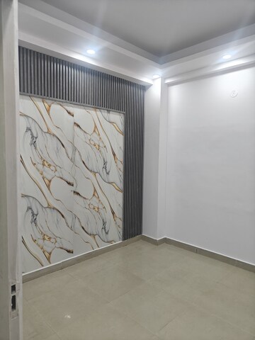 Room in 3 BHK Apartment at Sai Enclave Niti Khand, Niti Khand – for Sale