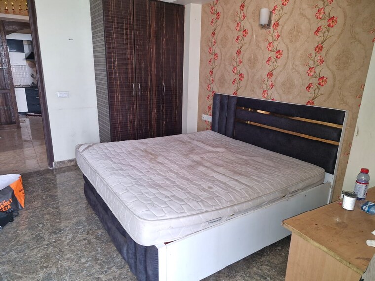 Bedroom, arocon-golf-ville 3 Bedroom 1880 Sq.Ft. Apartment In Sain Vihar Ghaziabad 8406791