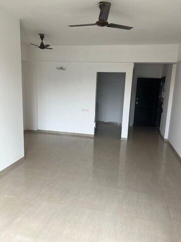 2 BHK Apartment For Rent in Gulmohar Goldcoast, Kharadi