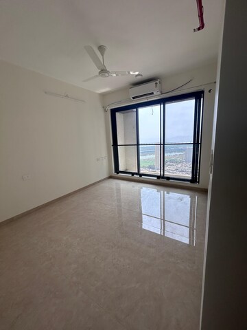 2 BHK Apartment For Rent in Dosti Eastern Bay, Wadala