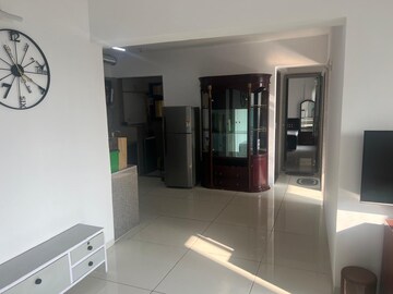 Room in 3 BHK Apartment at Gala Orchid Sky, Shela – for Rent