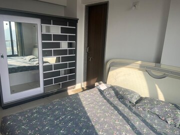 Room in 3 BHK Apartment at Gala Orchid Sky, Shela – for Rent