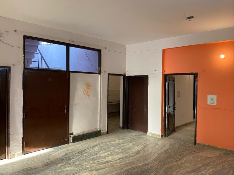 Living Room, lawyers colony 3 Bedroom 2000 Sq.Ft. Builder Floor In Lawyers Colony Agra 8406790