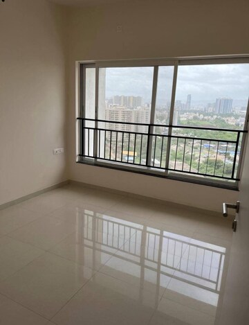 Room in 2 BHK Apartment at Godrej Rejuve, Mundhwa – for Rent