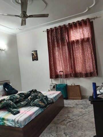 Living Room in 4 BHK Apartment at Surya CGHS, Sector 43 – for Rent