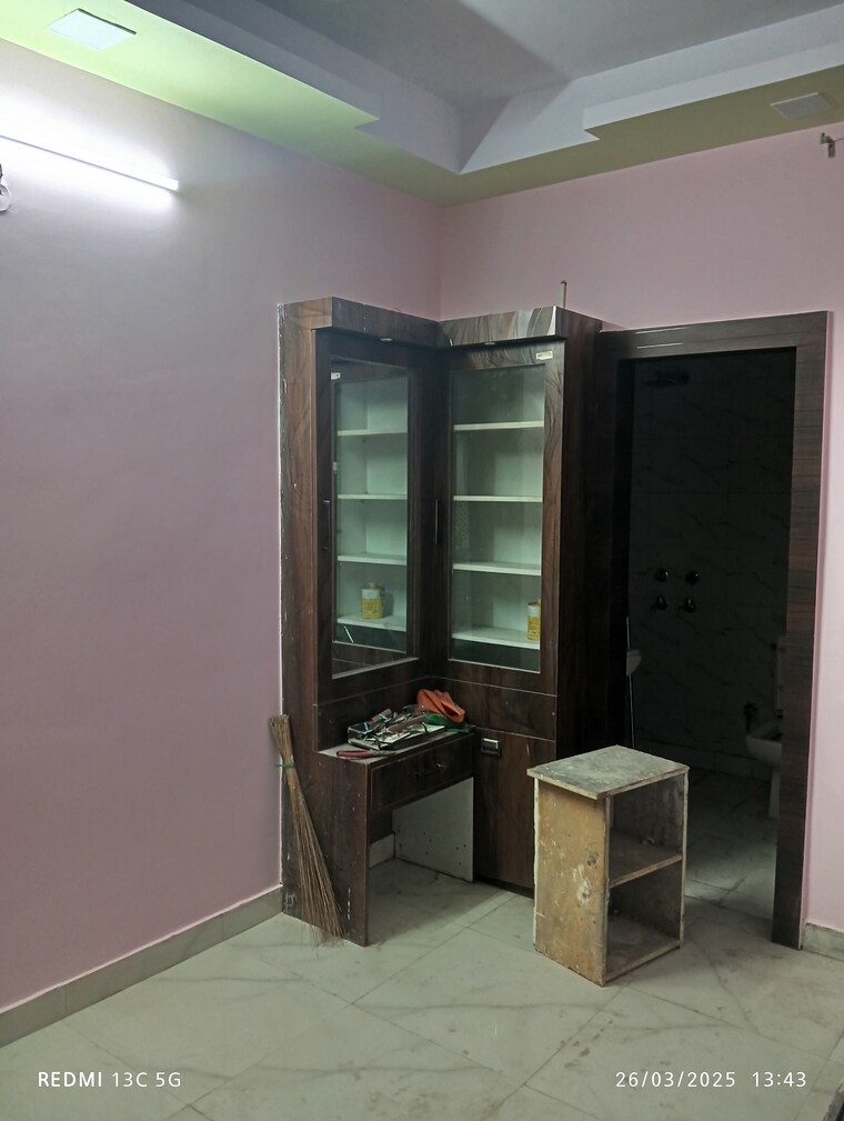 Living Room, shalimar garden extension i 2 Bedroom 900 Sq.Ft. Builder Floor In Shalimar Garden Extension I Ghaziabad 8407054