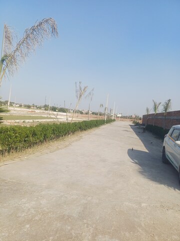  Plot For Sale in Jewar