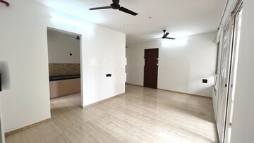Room in 3 BHK Apartment at VTP Belair E And F Building, Mahalunge – for Rent