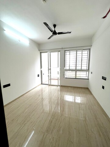 Room in 3 BHK Apartment at VTP Belair E And F Building, Mahalunge – for Rent