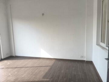 Room in 5 BHK Villa at BPTP District Phase 2, Sector 84 – for Sale