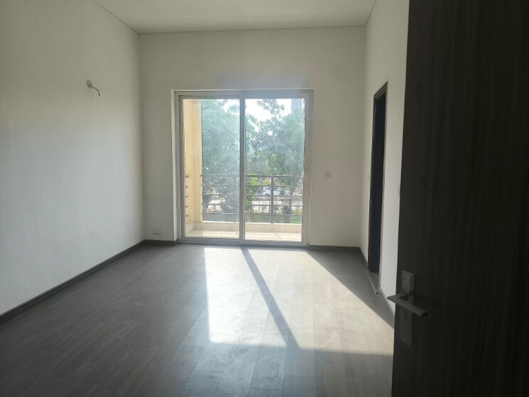 Room, bptp-district-phase-2 5 Bedroom 3000 Sq.Ft. Villa In Sector 84 Faridabad 8407119