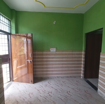 1.5 BHK Independent House For Rent in Upsidc Site B
