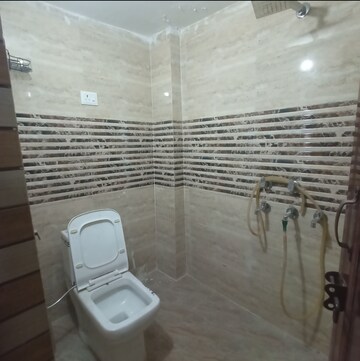 Bathroom in 1.5 BHK Independent House at Upsidc Site B – for Rent