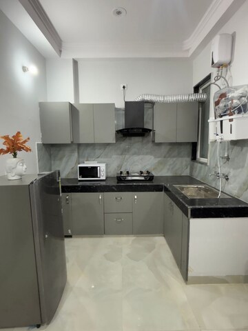 Kitchen in 2 BHK Builder Floor at Ardee City, Sector 52 – for Rent