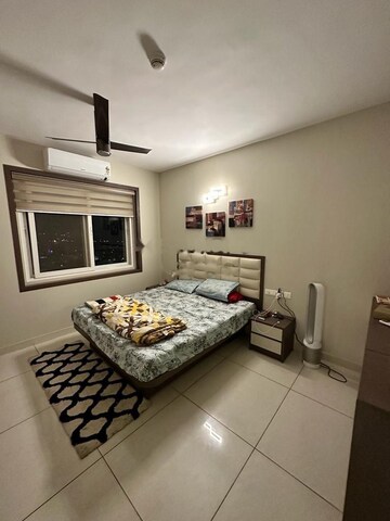 2.5 BHK Apartment For Rent in Prestige Lakeside Habitat, Varthur