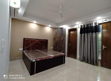 Bedroom in 3 BHK Builder Floor at Saket – for Rent