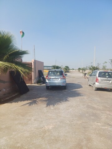  Plot For Sale in Jewar