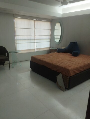 5 BHK Apartment For Rent in Malabar Hill