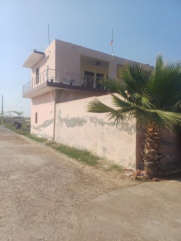  Plot For Sale in Jewar
