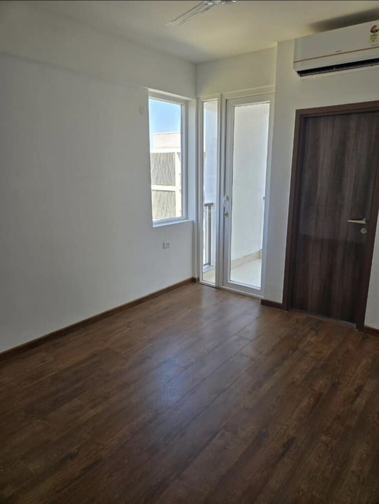 Room, dlf-gardencity-enclave 3 Bedroom 1620 Sq.Ft. Builder Floor In Sector 93 Gurgaon 8407448