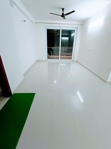 3 BHK Apartment For Rent in Omaxe Royal Residency Faridabad, Sector 79