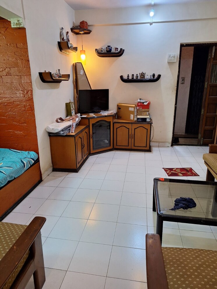 Living Room, manish-darshan-andheri 1 Bedroom 575 Sq.Ft. Apartment In Andheri East Mumbai 8407527