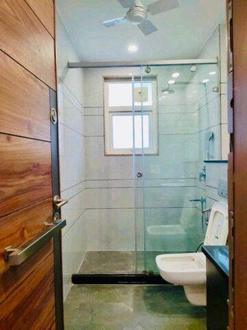 Bathroom in 4 BHK Builder Floor at DLF Atria, Dlf Phase ii – for Rent