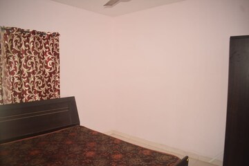 Room in 2 BHK Apartment at Laxmi Nagar Society, Dhanori – for Rent